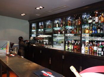 Hotel Bar